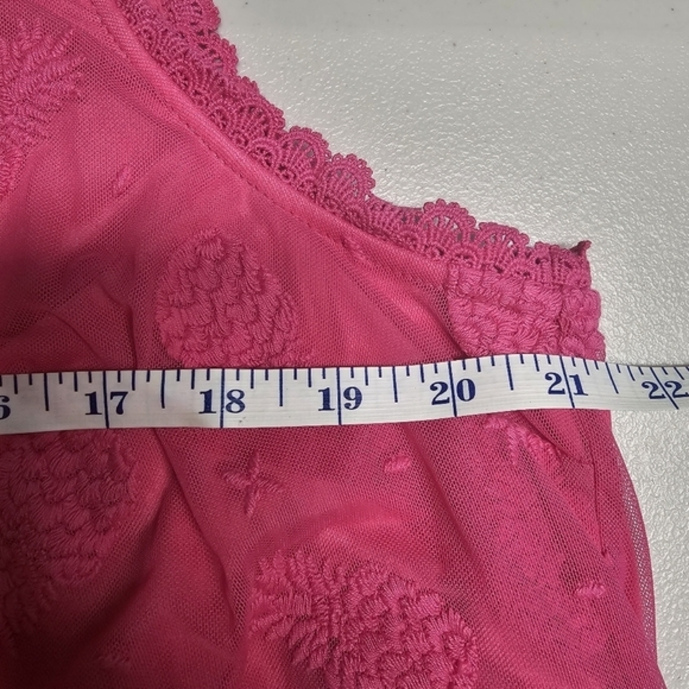 Torrid Hot Pink Pineapple Embroidered Mesh Sleeveless Top Plus Size 0 (Large 12) - Picture 5 of 10